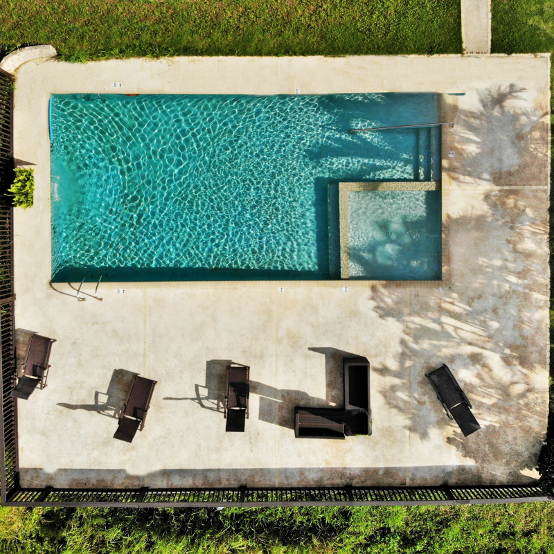 Top-down view of pool